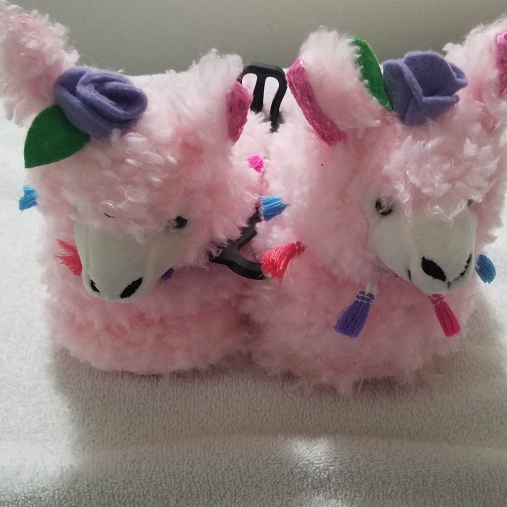 Wonder Nation Slippers